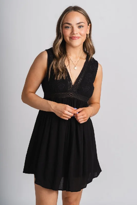 Lace mini dress black Trendy Button-Detail Mini Dress