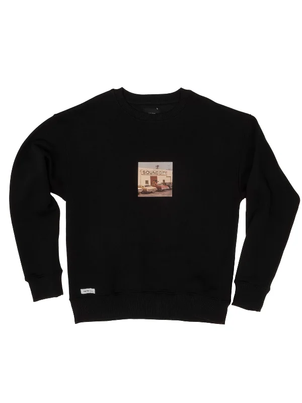 Sound City / Sweatshirt Hoodie with Slit Hem Functional Movement