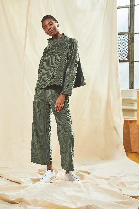 Boatneck Pullover (Sage Corduroy) Besom Neck Pullover