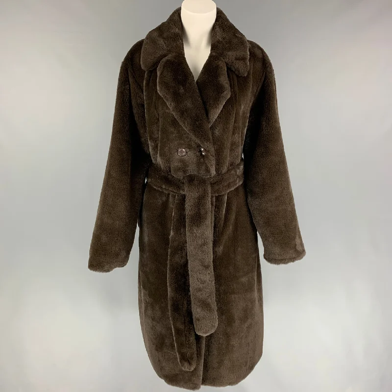 STAND STUDIO Size M Brown Faux Fur Notch Lapel Faustine Coat Turtleneck Jacket Crew Neck Jacket V-Neck Jacket STAND STUDIO Size M Brown Faux Fur Notch Lapel Faustine Coat Turtleneck Jacket Crew Neck Jacket V-Neck Jacket