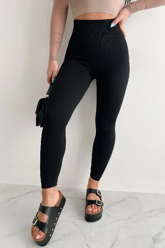 Kick Back And Relax Ribbed Seamless Leggings (Black) Trendy Ombre Effect Leggings