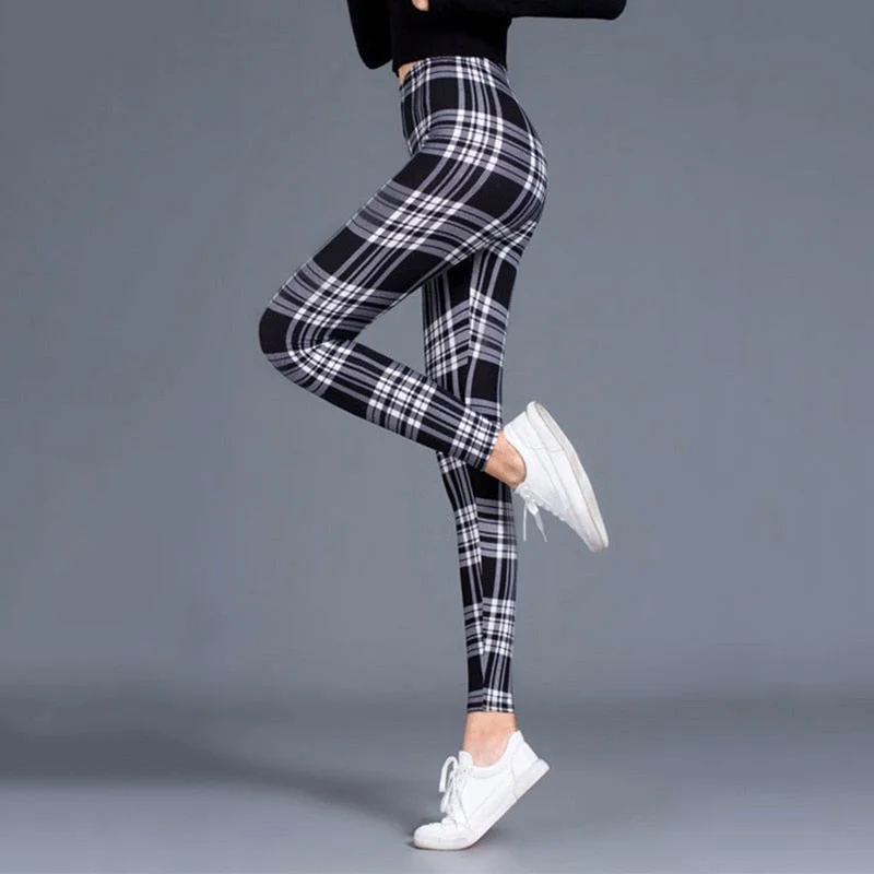 Black White Plaid