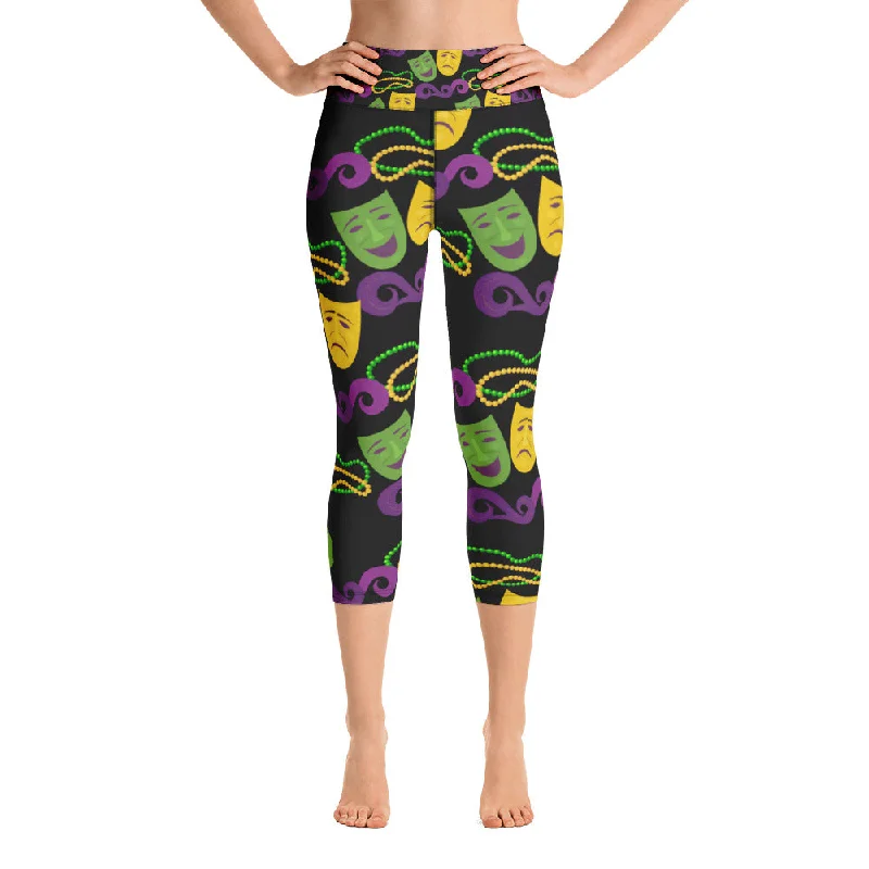 Mardi Gras Laugh Now Cry Never Yoga Capri Leggings Stylish Winter-Ready Leggings