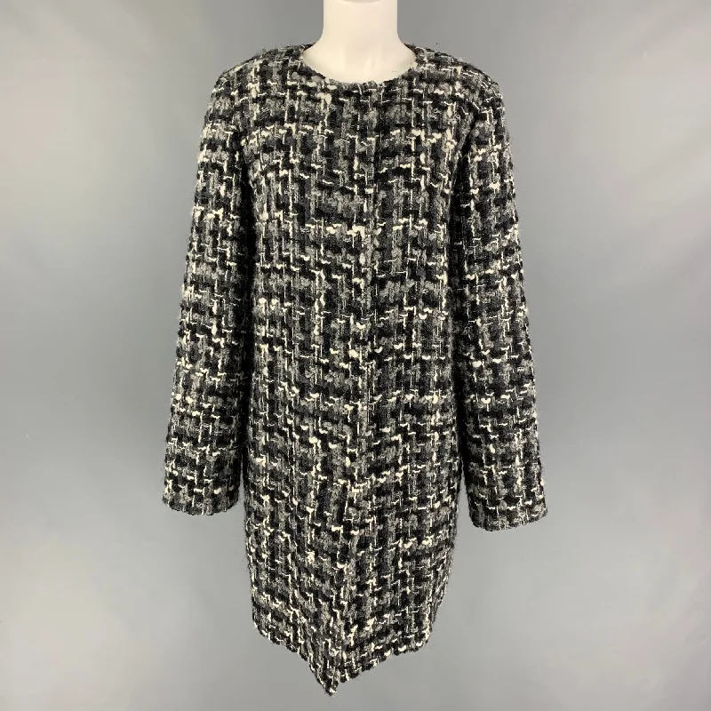 DOLCE & GABBANA Size 12 Grey Black White Wool Blend Tweed Collarless Coat Three-Quarter Sleeve Elbow Sleeve Wrist Sleeve DOLCE & GABBANA Size 12 Grey Black White Wool Blend Tweed Collarless Coat Three-Quarter Sleeve Elbow Sleeve Wrist Sleeve